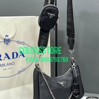 Луксозна чанта чанта/реплика Prada кодDS35, снимка 1 - Чанти - 39857298