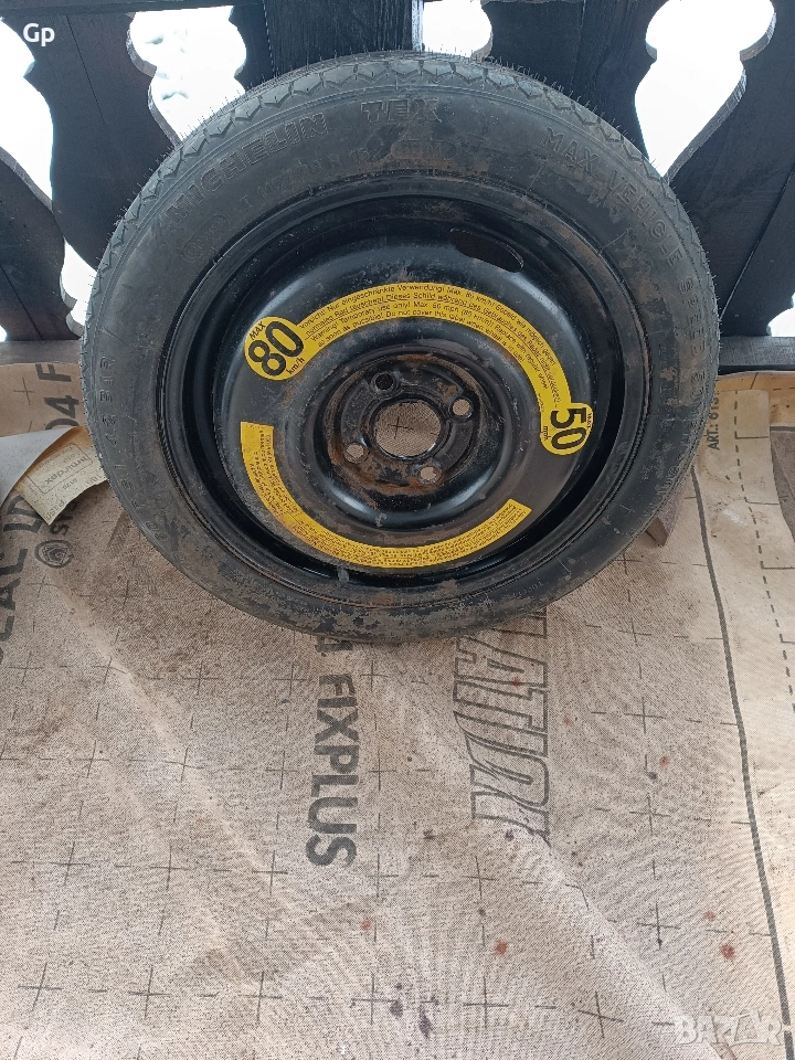 Продавам чисто нова патерица VW 14 4x100 57.1 централен отвор, снимка 1