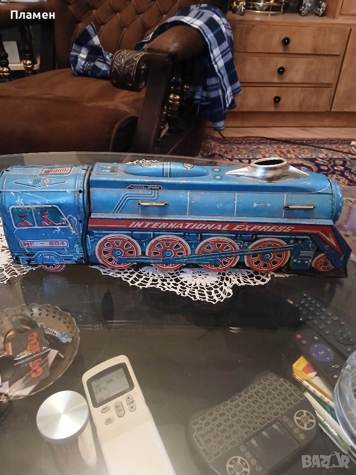 ламаринен влак , снимка 1