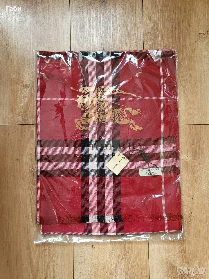 Кашмирен шал Burberry , снимка 1