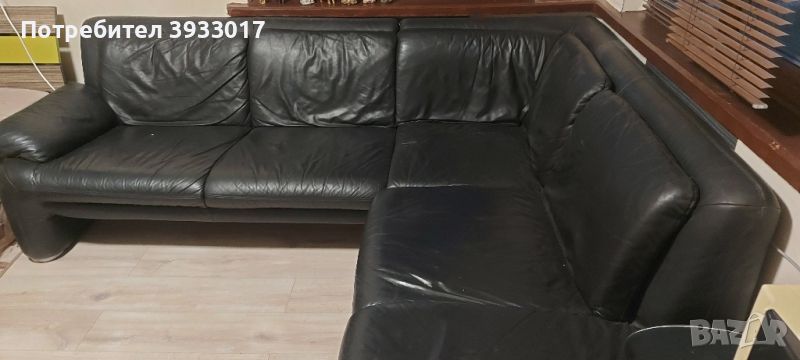 Холов ъглов диван от естествена кожа ,с размери 2.40/2.10/Височина 80 седалище 56 см.Не се разпъва, снимка 1