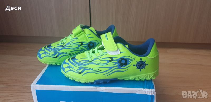 Детски футболни обувки , снимка 1