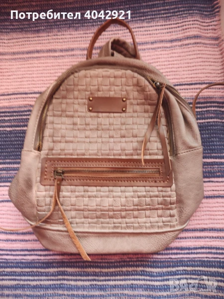 Дамска раница , снимка 1