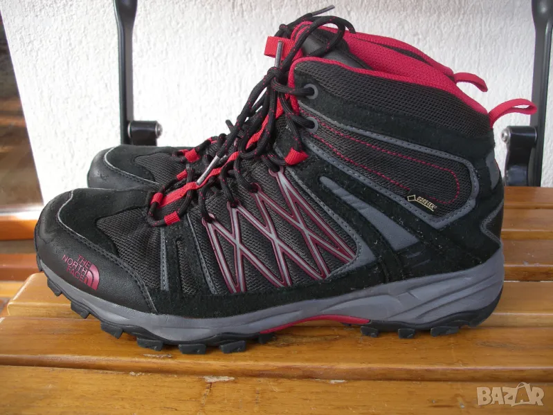 Продавам трисеэонни обувки The North Face 44.5, снимка 1