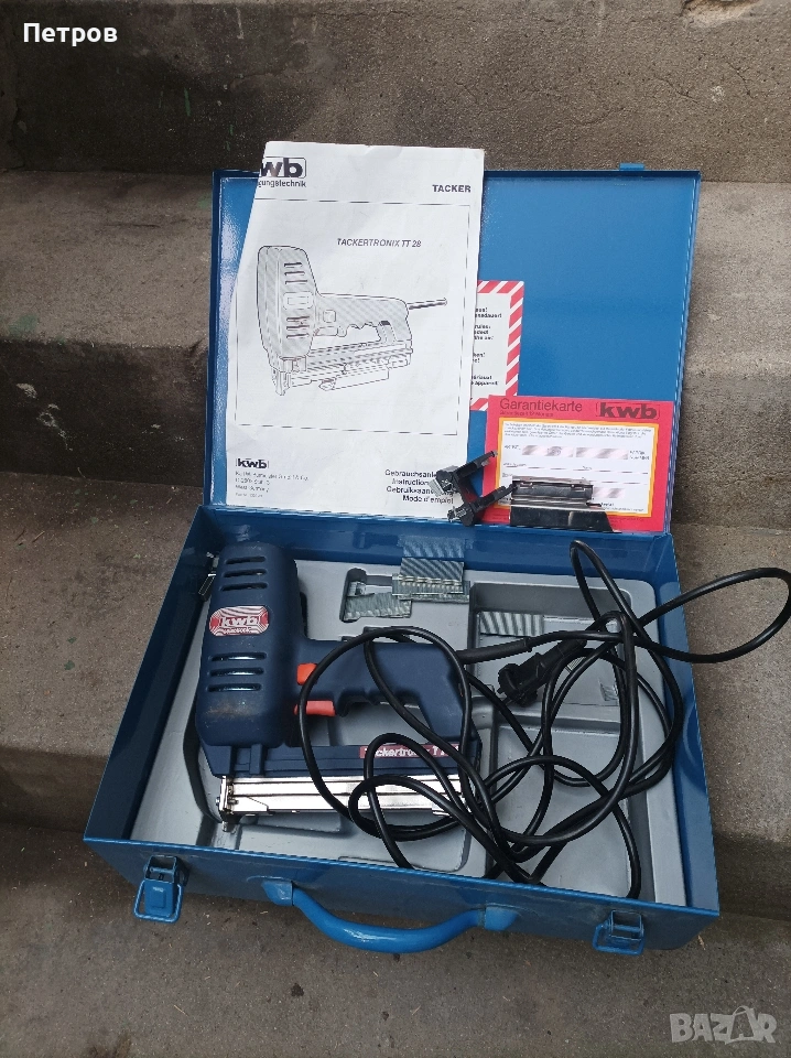 Такер немски с метален куфар и пирони, снимка 1