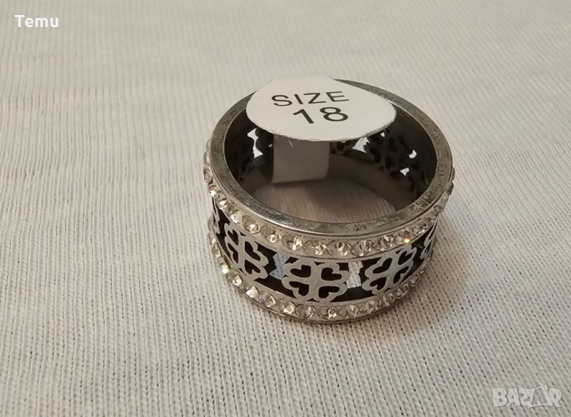 Стилен дамски пръстен от медицинска стомана Детелини с камъни цирконии, снимка 1