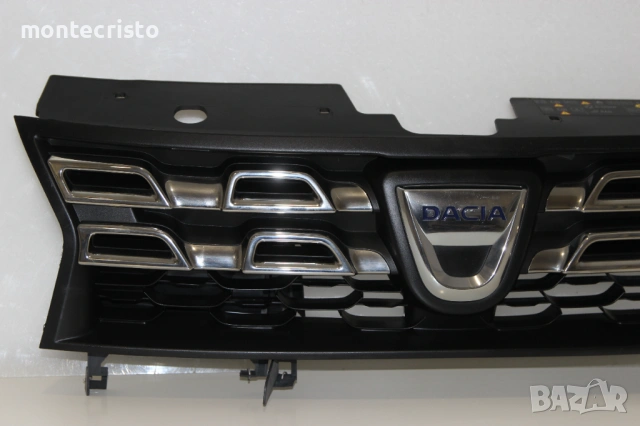 Предна решетка Dacia Duster facelift (2013-2017г.) 623100838R предна емблема Dacia Duster, снимка 2 - Части - 54301394