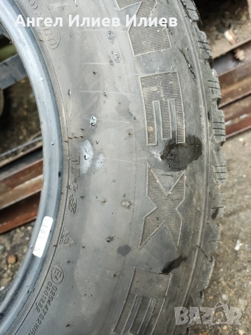 Продавам зимни гуми за джип 225 70 16 четири броя , снимка 2 - Гуми и джанти - 53454592