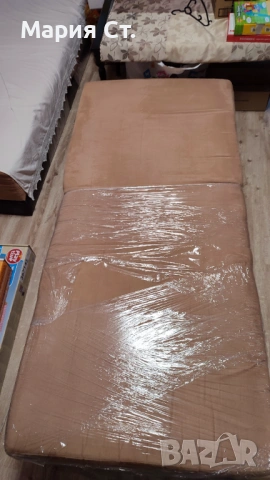 две легла 85/190; Легло приста 120/190 и бюро