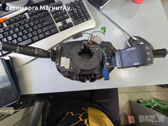 Лостчета светлини чистачки Renault Megane 2 61835909 Q / 618300120 / 8200213760