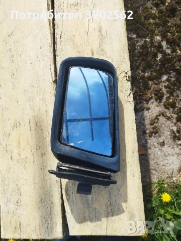 Продавам огледало за Мерцедес W210 - ляво от 1996-2002год.
