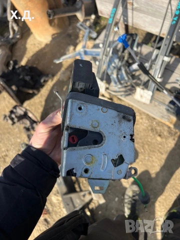 Задна дясна брава БМВ Е39, снимка 2 - Части - 53623425