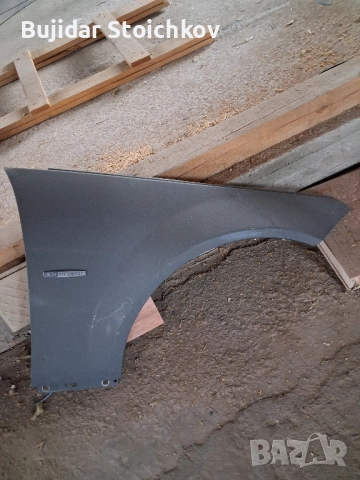 Преден десен калник за Мерцедес W204, снимка 3 - Части - 52015993