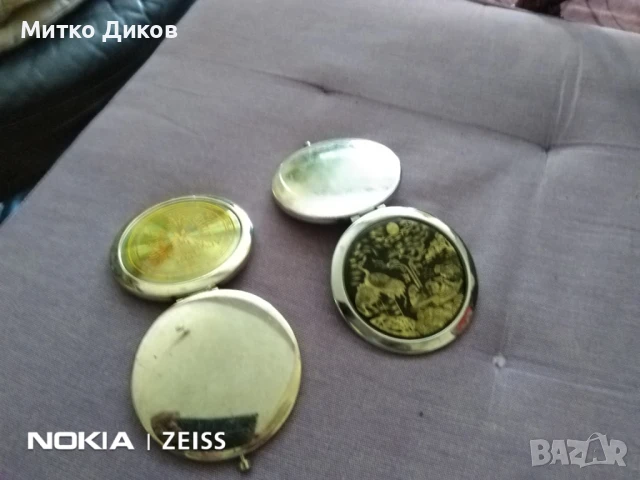 Огледала от соца нови 2 броя сгъваеми джобни козметични, снимка 6 - Други - 51357824