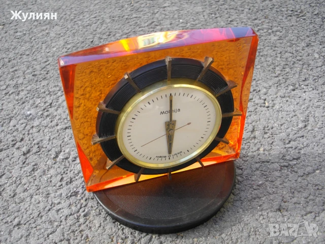  КОЛЕКЦИОНЕРСКИ НАСТОЛЕН СЕДМИЧЕН ЧАСОВНИК МЪЛНИЯ МОЛНИЯ 65г