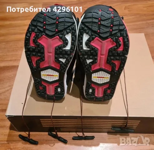 Сноуборд обувки Burton Ion 43.5, снимка 4 - Зимни спортове - 49282294