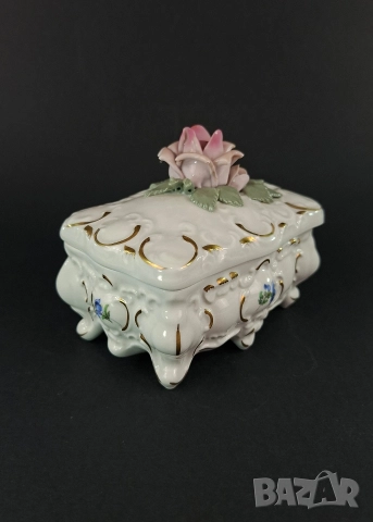 Порцеланова бижутерка Sandizell, Dresden, снимка 2 - Други - 52828090