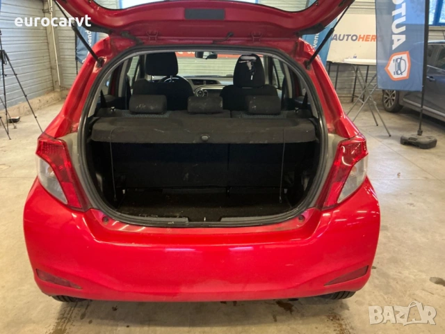 Toyota Yaris 1.4 D-4D Dynamic, снимка 4 - Автомобили и джипове - 53644840