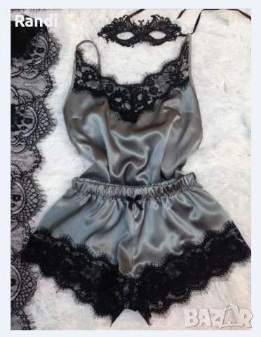 Елегантни Дамски пижами Всички цветове , снимка 10 - Пижами - 53359651