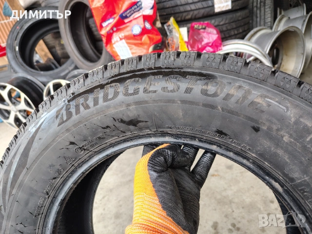 4бр.зимни гуми BRIDGESTONE 215 65 16 DOT22 цена за брой, снимка 5 - Гуми и джанти - 54045743