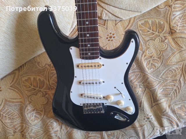 Електрическа китара Squier, снимка 2 - Китари - 45483819