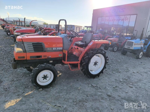 Кубота , снимка 2 - Селскостопанска техника - 51530804