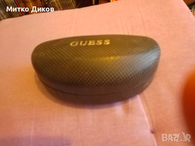 Калъф за очила Guess