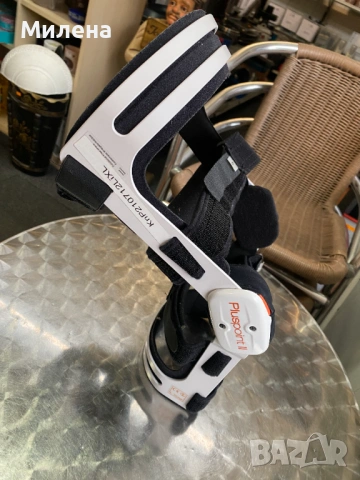 Ортеза за коляно 