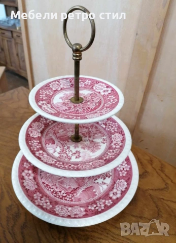 Елегантна триетажна поставка за сервиране от " Villeroy & Boch" с непредходния мотив на Бургенланд , снимка 3 - Чинии - 53924933