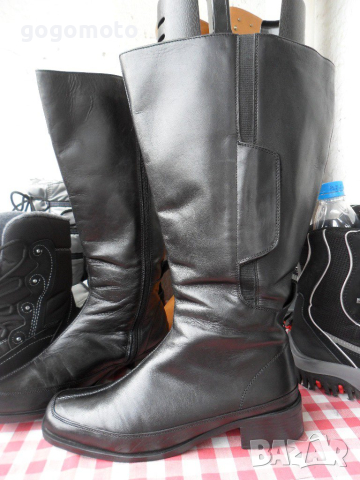 дамски ботуши DeLUCA® 39 - 40 original FOOTWEAR,made in CANADA,100% ВИСОКОКАЧЕСТВЕНА естествена кожа, снимка 15 - Дамски боти - 12318588