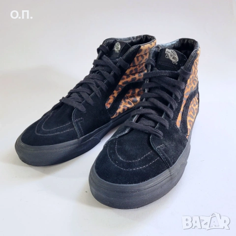VANS, оригинални кецове 42.5, снимка 2 - Кецове - 53910844