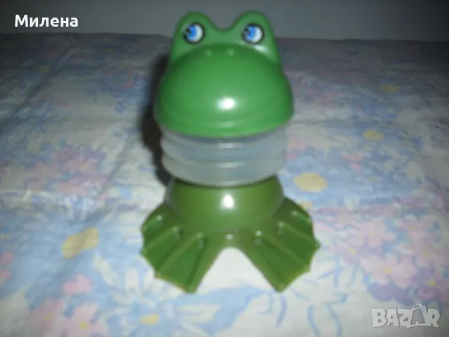 Стари играчки, снимка 2 - Коли, камиони, мотори, писти - 50168265