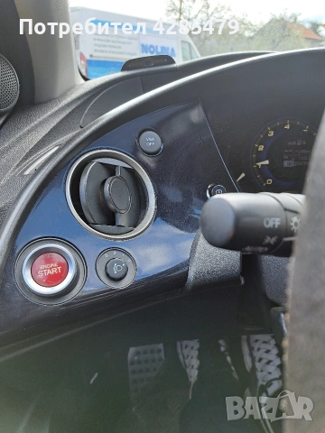 Honda Civic 1.8 i-VTEC 140 PS, снимка 11 - Автомобили и джипове - 54083061