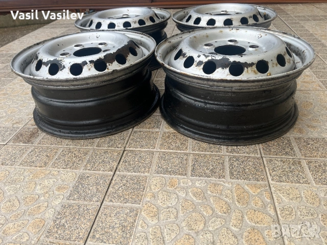 Джанти за мерцедес спринтер 16", снимка 3 - Гуми и джанти - 53353948