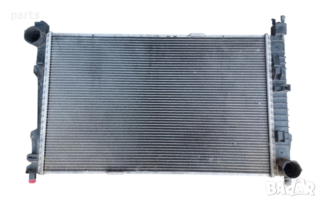 Воден Радиатор Мерцедес C класа W203