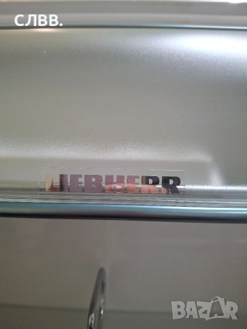 Продавам хладилник LIEBHERR , снимка 2 - Хладилници - 53888725