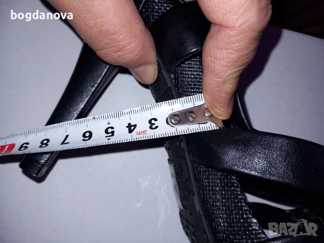 Guess, чисто нови елегантни обувки на ток от естествена кожа, снимка 9 - Сандали - 54086142