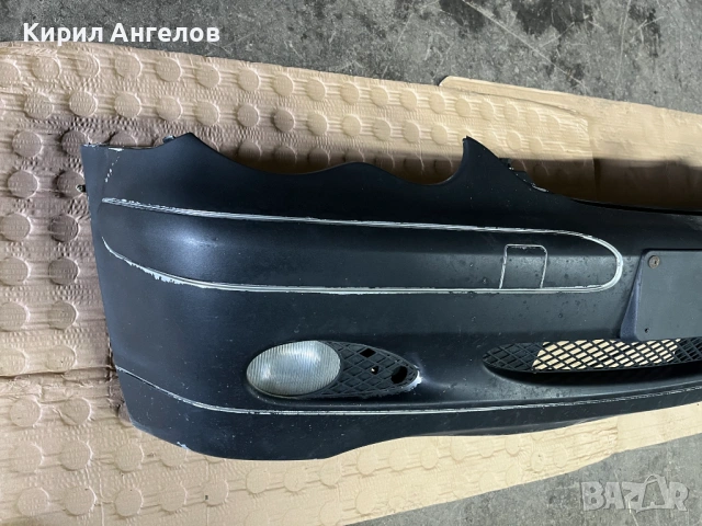 Предна броня за Mercedes C-class W203 (седан и комби), снимка 2 - Части - 53623697