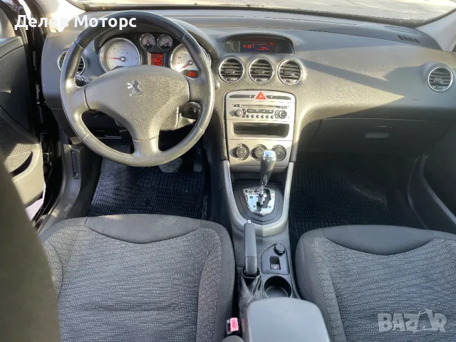 Peugeot 308 комби, 6+1 1.6i 120 кс., автоматик, панорама, 121 000 реални километри, 2010 г., перфект, снимка 8 - Автомобили и джипове - 47912402