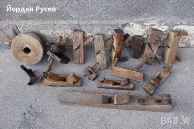 Дърводелски-бъчварски инструменти