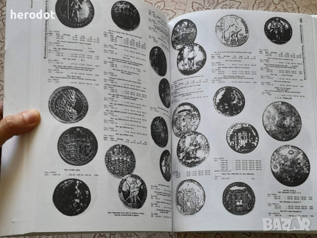 Standard catalog of World crowns and talers from 1601 to datе    , снимка 7 - Нумизматика и бонистика - 51543163