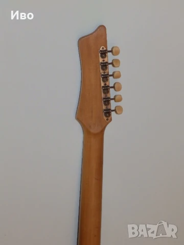Стара електрическа соло китара, снимка 5 - Китари - 50861982