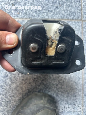 Брава заден капак Колеос 