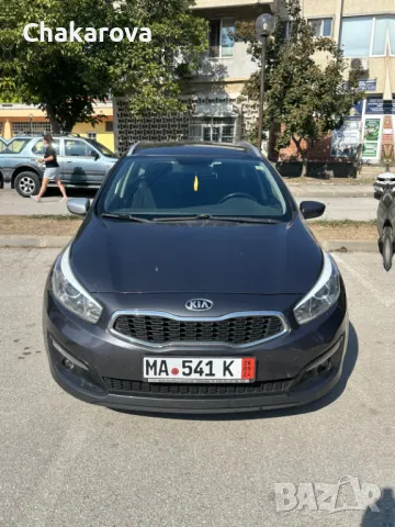 KIA Ceed , снимка 1 - Автомобили и джипове - 47313075