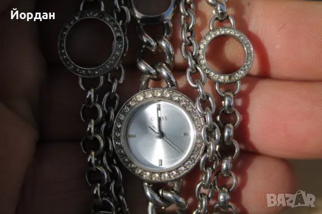 Дамски часовник гривна ''Guess'', снимка 11 - Дамски - 49546707
