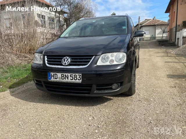 VW Touran 2.0tdi, снимка 7 - Автомобили и джипове - 49579845