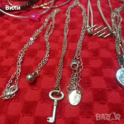 Бижутерия, лот от колиета и гривни, снимка 4 - Колиета, медальони, синджири - 53574967