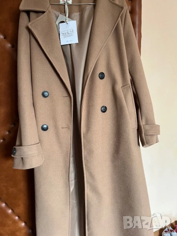 Уникално красиво палто тип Max Mara, снимка 10 - Палта, манта - 53859289