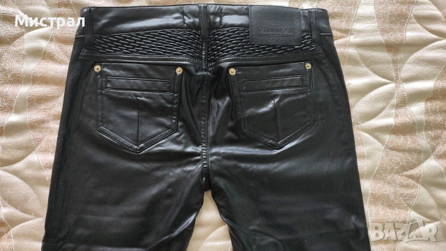 Дамски кожен панталон Philip Plein , снимка 3 - Панталони - 53904965