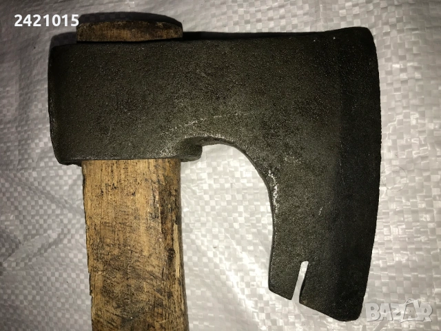 Брадва Топор